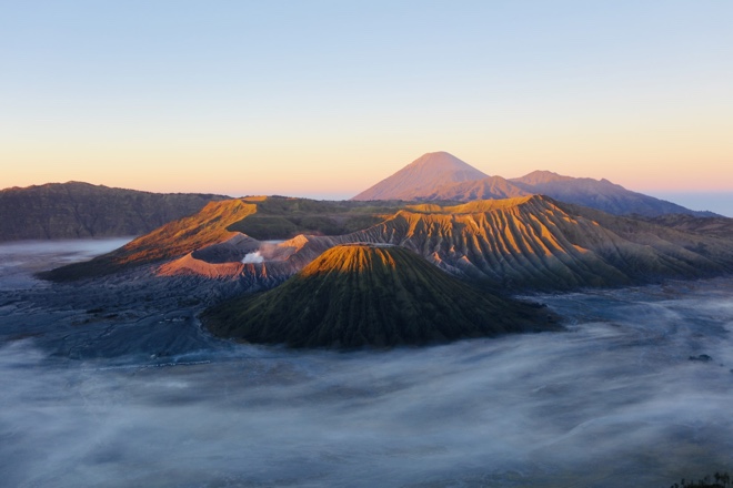 Image of the Bromo volcano on Java island it represents the origin of the name JavaScript